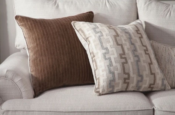 Picture of Mallory Chalk Loveseat