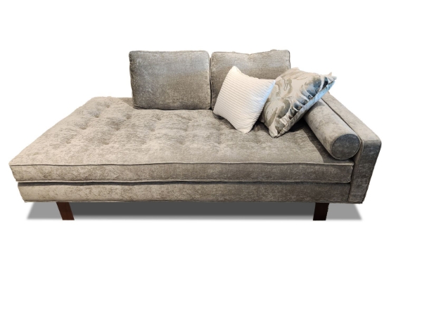 Picture of Bianca Right Arm Facing Chaise