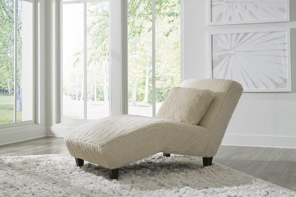 Picture of Yakety Yak Chaise