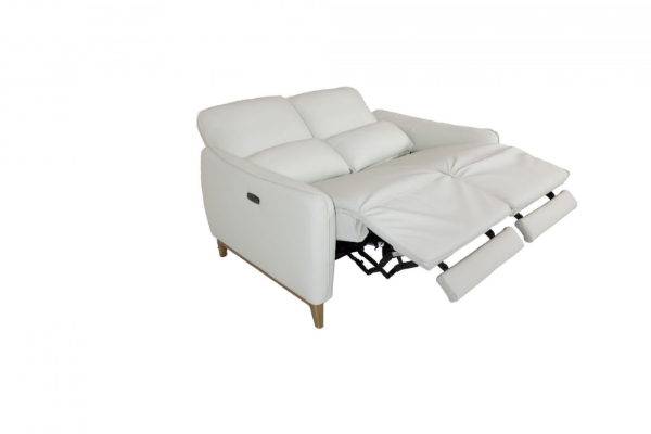 Picture of Riverton Cream Power Loveseat