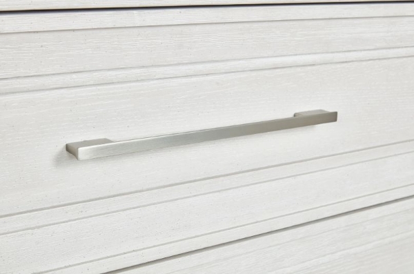 Picture of Waterfall Chest