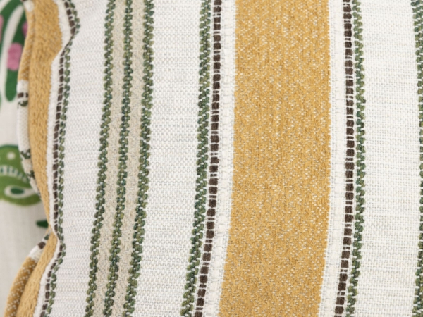 Picture of Clara Loveseat