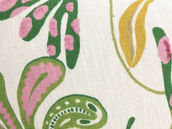 Picture of Clara Loveseat