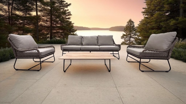 Picture of Navarre 4 Piece Patio Set