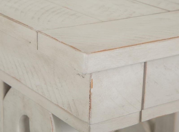 Picture of Bronwyn End Table