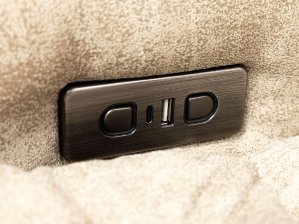 Picture of Dexter Power 5 Piece Sectional