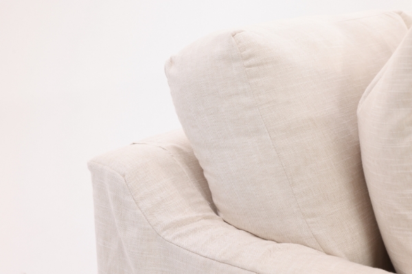 Picture of LARK SLIPCOVER SOFA