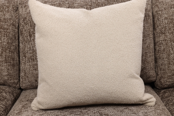 Picture of WILSHIRE ESTATE SOFA MOCHA